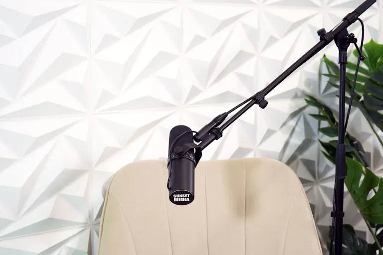 Modern Podcast Studio (Fully Equipped) - Image 2