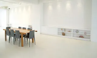 Modern Loft Showroom in Midtown - Image 5