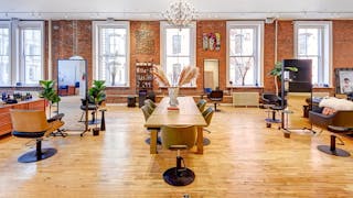 Exquisite Soho Loft - Image 6