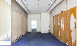 Knightsbridge Boutique - Image 2