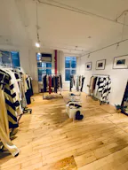Beautiful Showroom Space in Heart of SoHo - Image 2