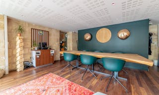 Sophisticated Pop-Up in the heart of Bordeaux - Image 5