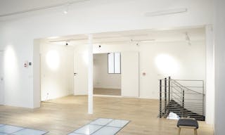 OWROOM IN PARIS – 213 sqm OF STYLE & LIGHT IN THE HEART OF THE CITY - Image 5