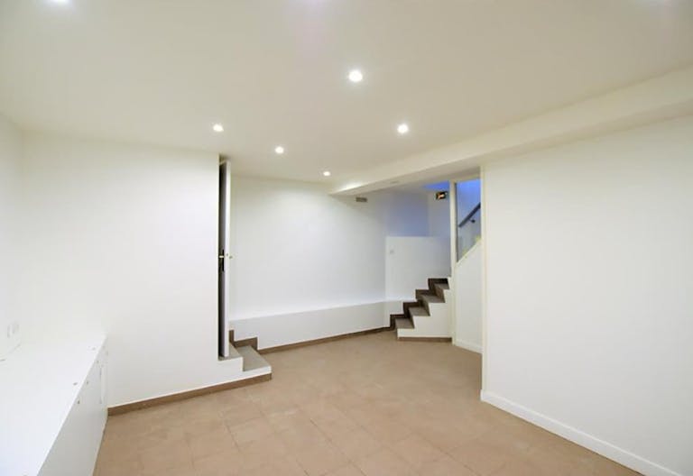 Boutique Shop 8th arrondissement - Near �lys�es - Image 4