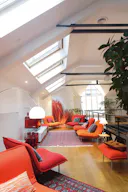 Modular Luminous Loft in heart of Paris - Image 5