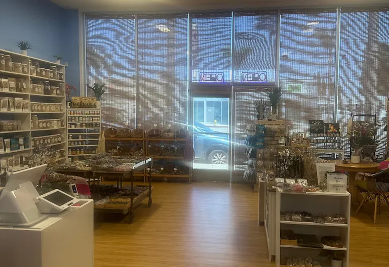 Retail store in Inglewood Ca for rent - Image 0