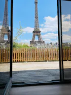 Industrial space near Eiffel Tower - Image 3
