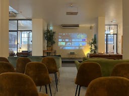 Grand loft - Bar atypique et cosy dans un quartier anim� - Image 7