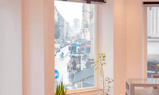 Rue Montmorency Boutique/Showroom - Image 11