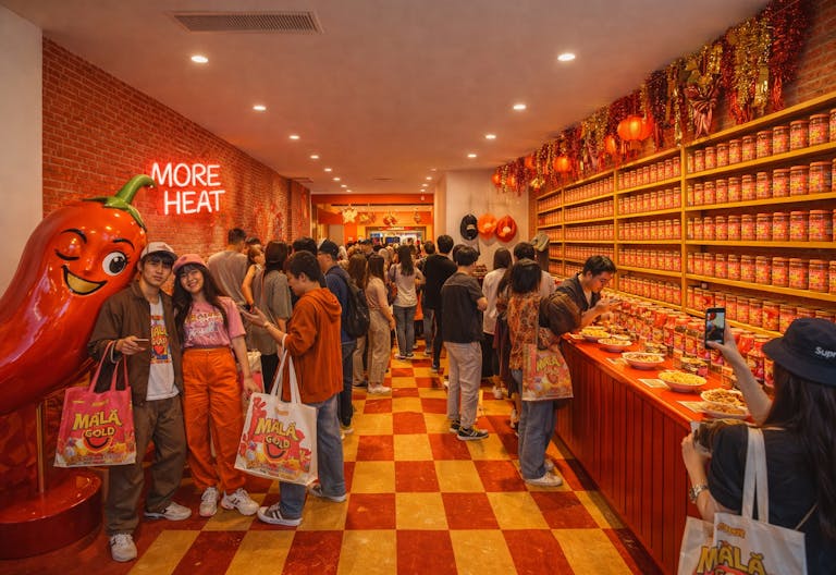 Ground-Floor Storefront with Full Glass Front — Pop-Ups, Events, Activations | Chinatown/LES - Image 4