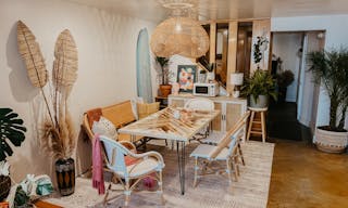 Plant-filled Community Space in the Marina District - Image 7