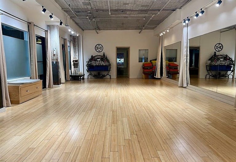 Artistic Wellness & Movement Studio in Bushwick - Image 0