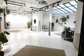 Loft de 360m2 - Image 1
