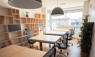 Private floor in Champs-�lys�es - Image 0