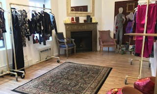 Modern Penthouse Showroom in SoHo - Image 16