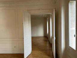 Apartment Showroom in Saint-Germain - Image 17