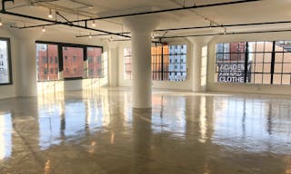 Bright studio in DTLA - Image 4