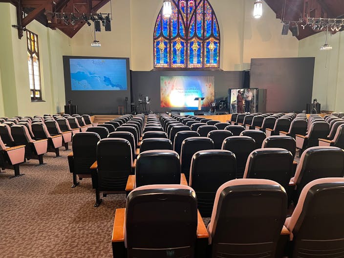 Assembly in the heart of Uptown Minneapolis - Image 0