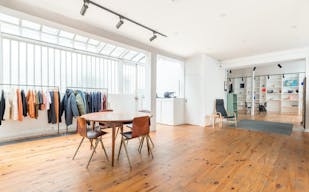 Charming Workshop / Showroom for Rent - Paris Le Marais - Image 1