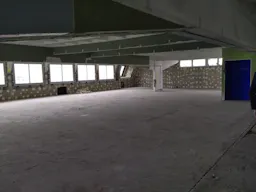 Cured Atypical Building for Rent - Nice Volume - Paris Le Marais - Image 6