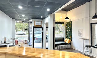 Quaint Meeting Space in Essex County - Image 7