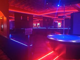 Chic Exotic Lounge - Image 7