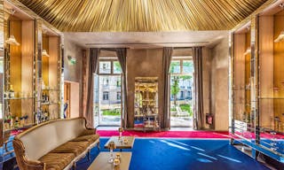 Exceptional Space in Triangle d'Or - Image 0