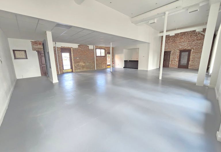 Heart of Old Towne Orange - Image 4