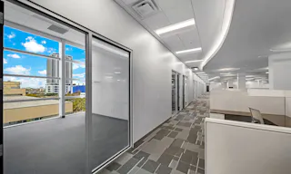 New concept in fully furnished offices for rent on a short term, temporary and virtual services - Image 0