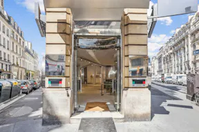 Amazing Award Winning Showroom - Image 1