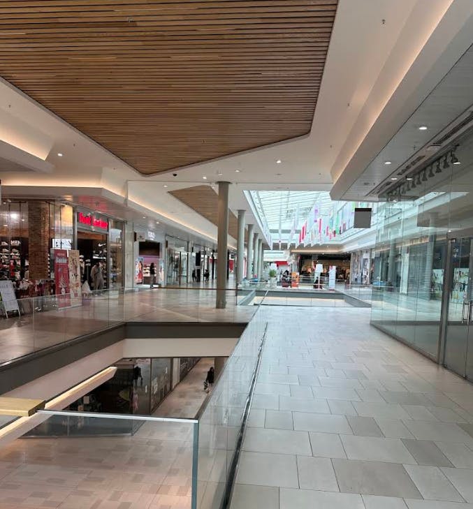 Commercial Spaces for Short-Term Rental in Beauvais