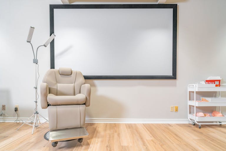 Training Room - Seats 40! Amenities! - Image 3