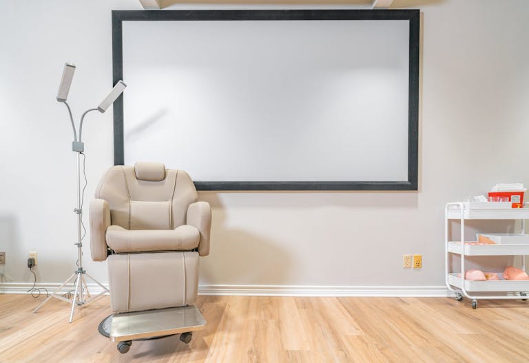 Training Room - Seats 40! Amenities! - Image 3