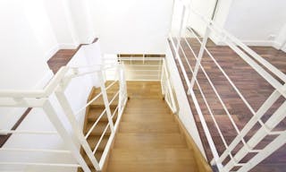 Boutique Paris - Image 2