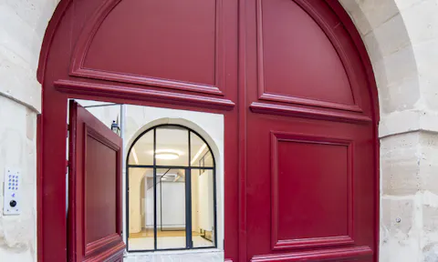 un lieu d'exception dans le marais, Paris - Image 0