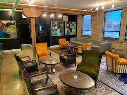 Cozy Art Studio in Chicago - Image 3