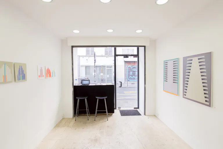Minimal Gallery in Le Marais - Image 1