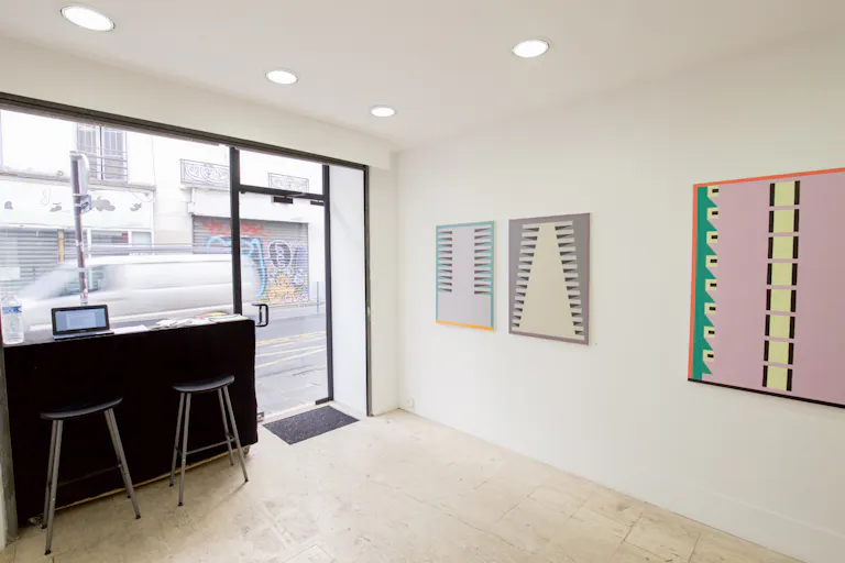 Minimal Gallery in Le Marais - Image 2
