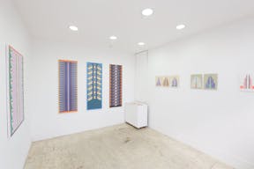 Minimal Gallery in Le Marais - Image 3