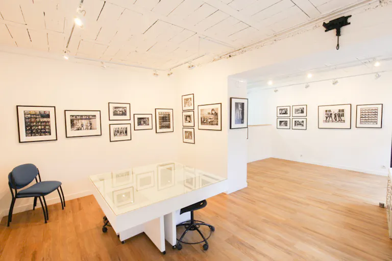 Contemporary Gallery in Le Marais - Image 2