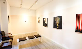 Excellent Gallery in Le Marais - Image 1