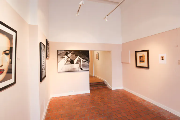 Excellent Gallery in Le Marais - Image 3