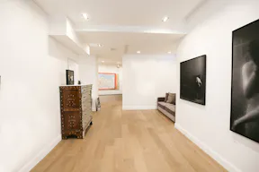 Saint Germain des Prés Showroom - Image 1