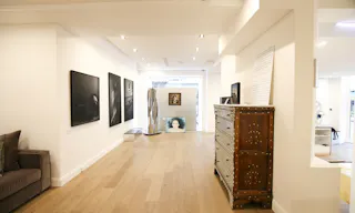 Saint Germain des Prés Showroom - Image 5