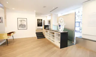 Saint Germain des Prés Showroom - Image 6