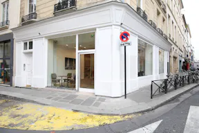 Saint Germain des Prés Showroom - Image 7