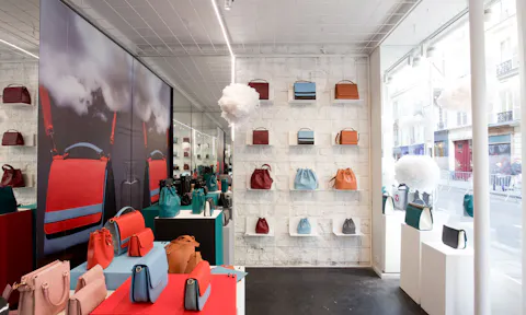 Contemporary Shop in Le Marais - Image 0