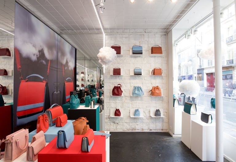 Contemporary Shop in Le Marais - Image 0