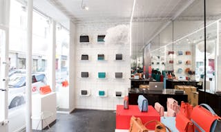 Contemporary Shop in Le Marais - Image 1