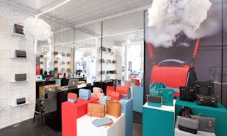 Contemporary Shop in Le Marais - Image 2